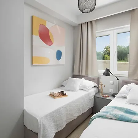 Вилла Stanzietta Novigrad For 10 At Olive Orchard Новиград